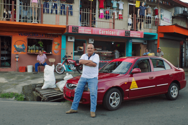 Taxista in Costa Rica_Tico Lingo
